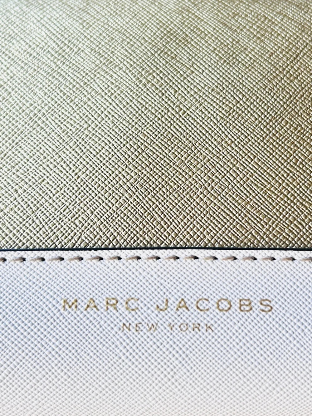 Marc Jacobs Gold / off White Zip around Wallet Wristlet EUC Verified Authentic